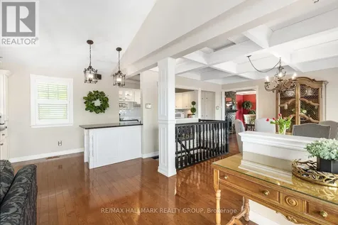 1 Rideau Glen Drive Ottawa ON K2C 3H1
