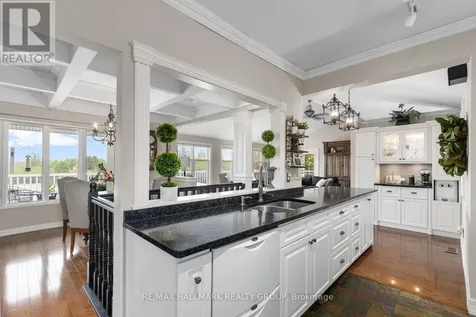 1 Rideau Glen Drive Ottawa ON K2C 3H1