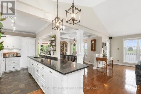 1 Rideau Glen Drive Ottawa ON K2C 3H1