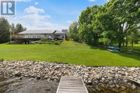 1 Rideau Glen Drive Ottawa ON K2C 3H1