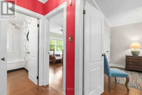 1 Rideau Glen Drive Ottawa ON K2C 3H1