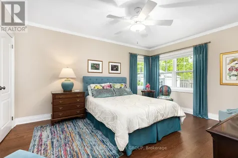 1 Rideau Glen Drive Ottawa ON K2C 3H1