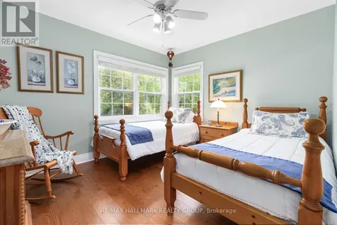 1 Rideau Glen Drive Ottawa ON K2C 3H1