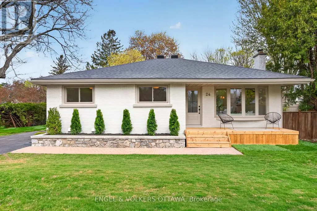 24 Roundhay Drive Ottawa ON K2G 1B5