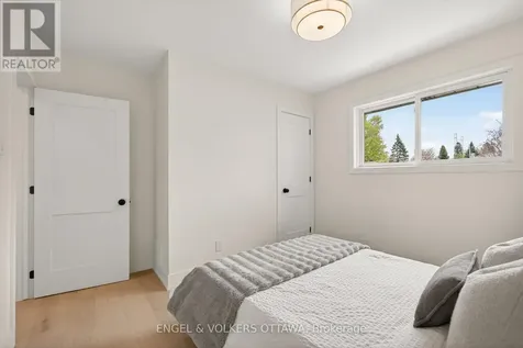24 Roundhay Drive Ottawa ON K2G 1B5