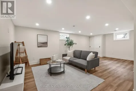 24 Roundhay Drive Ottawa ON K2G 1B5