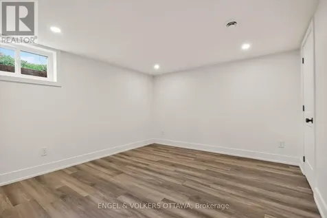 24 Roundhay Drive Ottawa ON K2G 1B5