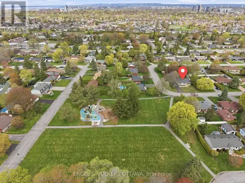 24 Roundhay Drive Ottawa ON K2G 1B5