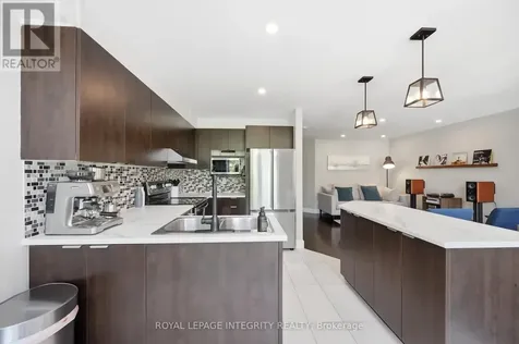 233 Greenridge Street Ottawa ON K1C 7R8