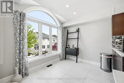 233 Greenridge Street Ottawa ON K1C 7R8
