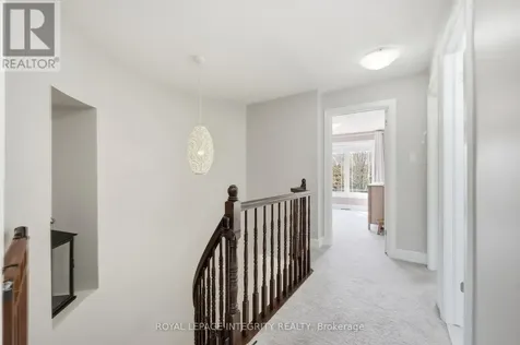 233 Greenridge Street Ottawa ON K1C 7R8