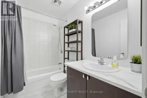 233 Greenridge Street Ottawa ON K1C 7R8