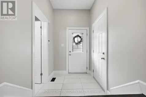 233 Greenridge Street Ottawa ON K1C 7R8
