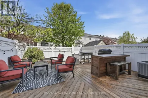 233 Greenridge Street Ottawa ON K1C 7R8