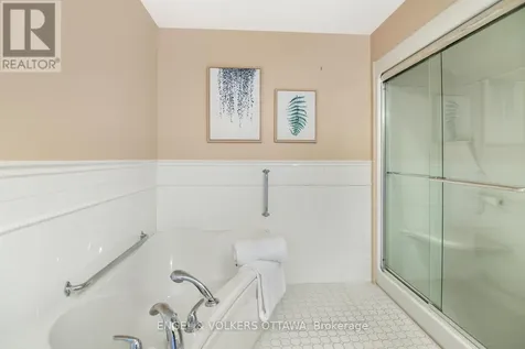 15 St Andrew Street Brockville ON K6V 0B8