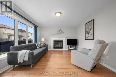 314 Oakcrest Way Ottawa ON K4A 0L4