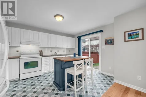 314 Oakcrest Way Ottawa ON K4A 0L4