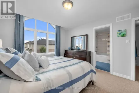 314 Oakcrest Way Ottawa ON K4A 0L4