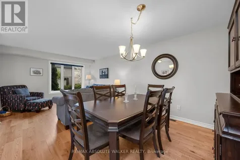 314 Oakcrest Way Ottawa ON K4A 0L4