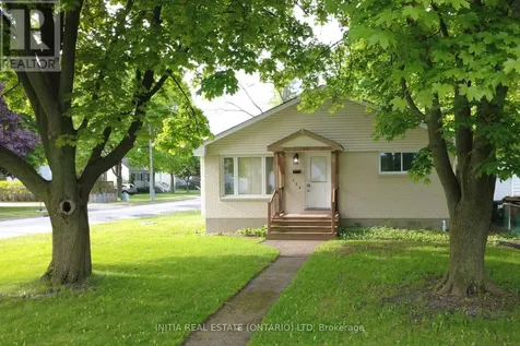 755 Talfourd Street Sarnia ON N7T 1S1