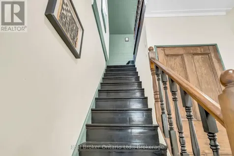 28 Church Street West Halton Hills (ac Acton) ON L7J 1K2