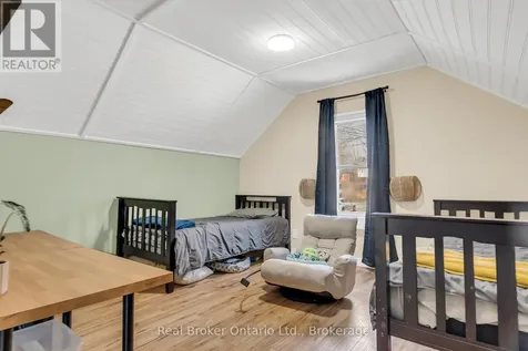 28 Church Street West Halton Hills (ac Acton) ON L7J 1K2
