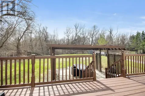 3770 Louiseize Road Ottawa ON K1G 3N4