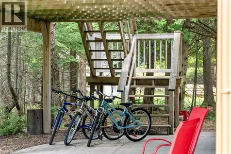 1020 Dorcas Bay Road Tobermory ON N0H 2R0