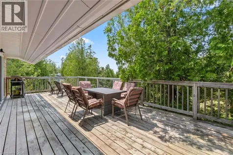 1020 Dorcas Bay Road Tobermory ON N0H 2R0