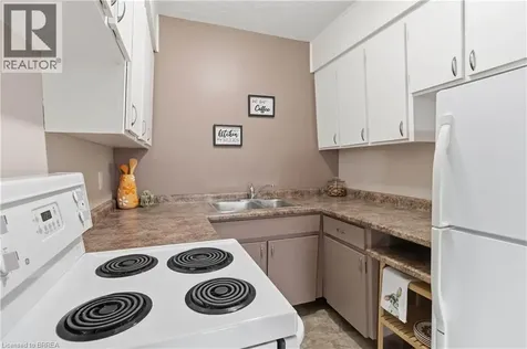 87 St George Street Brantford ON N3R 1V5