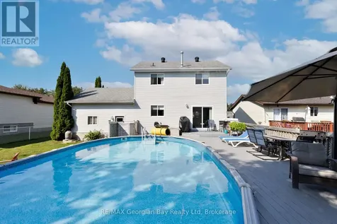 9 Copeland Street Penetanguishene ON L9M 1K3