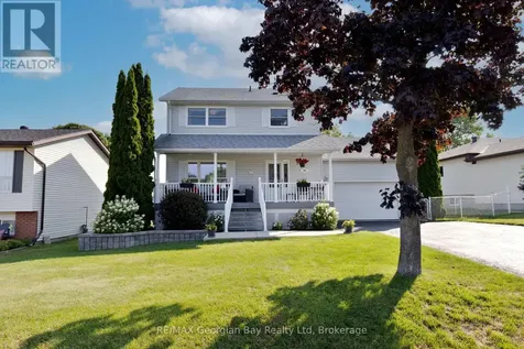 9 Copeland Street Penetanguishene ON L9M 1K3