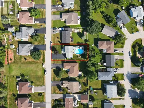 9 Copeland Street Penetanguishene ON L9M 1K3