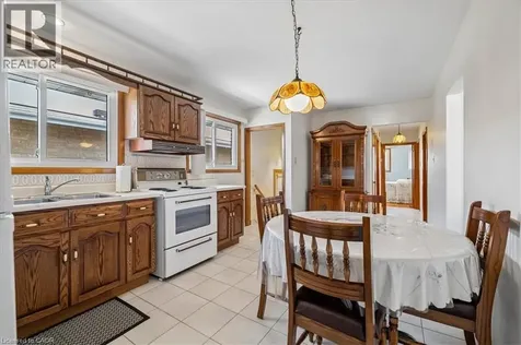 11 Duff Street Hamilton ON L9C 1A8