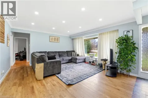 29 Branchton Road Cambridge ON N1R 5S2