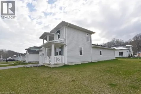 403 Breakwater Boulevard Port Stanley ON N5L 0B5