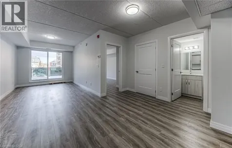30 George Street South Cambridge ON N1S 2M8