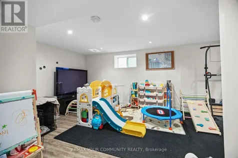 20 Victoria Street St. Thomas ON N5R 2E5