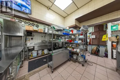 1706 Dundas Street East Mississauga (dixie) ON L4X 1L7