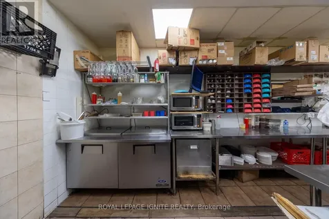1706 Dundas Street East Mississauga (dixie) ON L4X 1L7