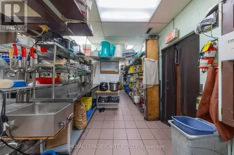 1706 Dundas Street East Mississauga (dixie) ON L4X 1L7