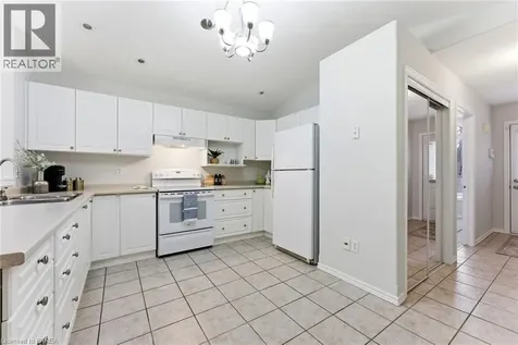 73 Morton Avenue Brantford ON N3R 2N7