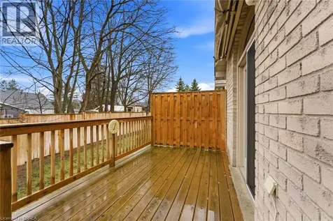 73 Morton Avenue Brantford ON N3R 2N7