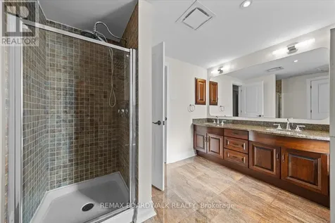 320 Mcleod Street Ottawa ON K2P 1A3