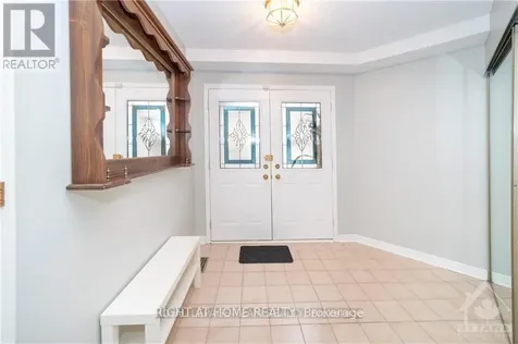 2982 Richmond Road Ottawa ON K2B 6S7