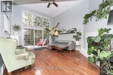 2982 Richmond Road Ottawa ON K2B 6S7