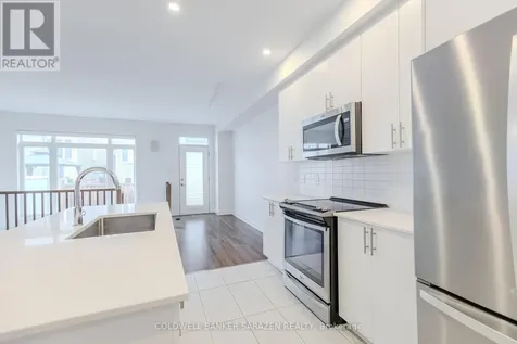 713 Teasel Way Ottawa ON K1T 0M1