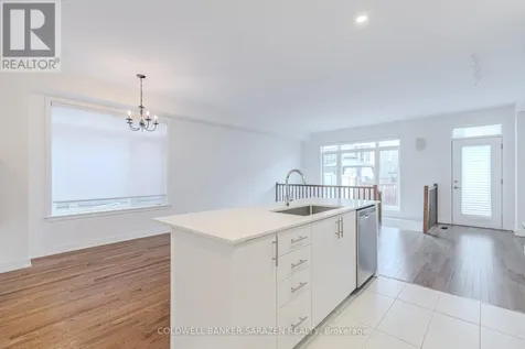 713 Teasel Way Ottawa ON K1T 0M1