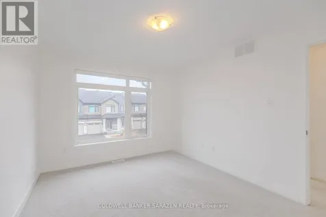 713 Teasel Way Ottawa ON K1T 0M1
