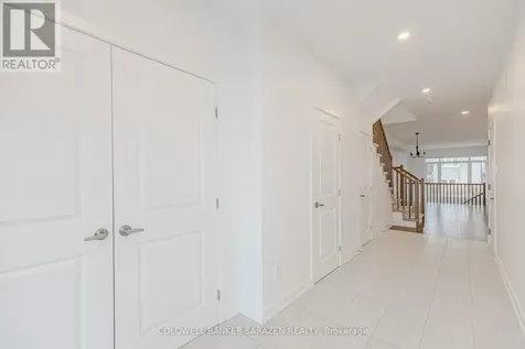 713 Teasel Way Ottawa ON K1T 0M1